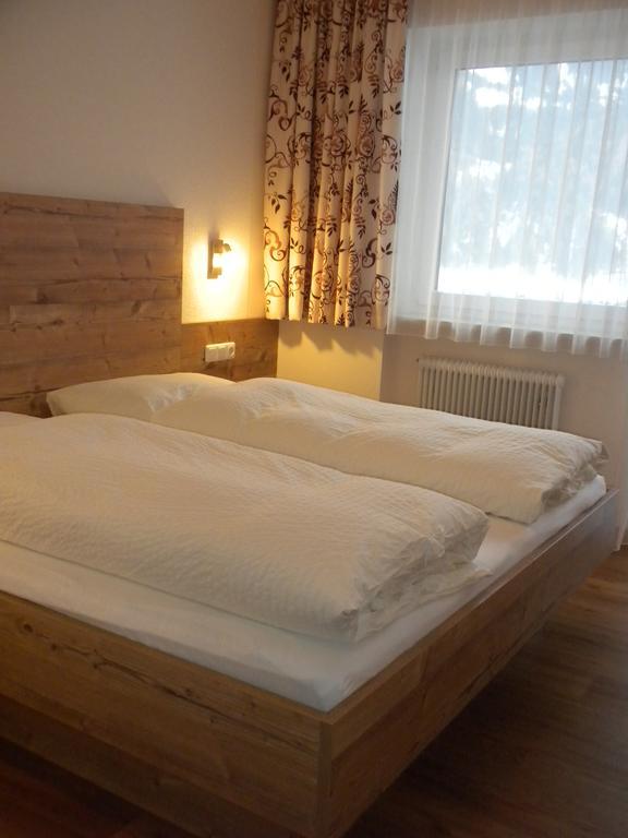Haus Schoenblick Bach (Tyrol) Exterior foto